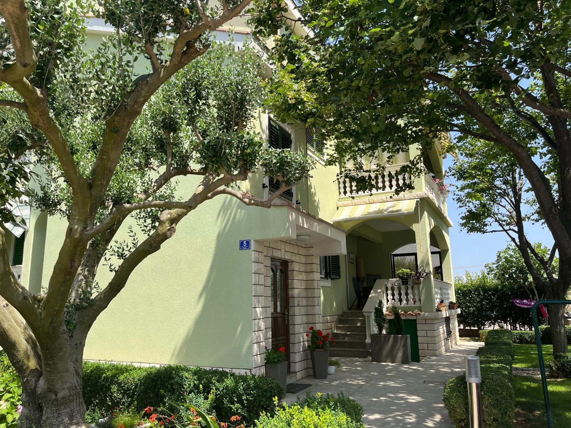 Apartman Adrijan Sukošan Dış mekan fotoğraf